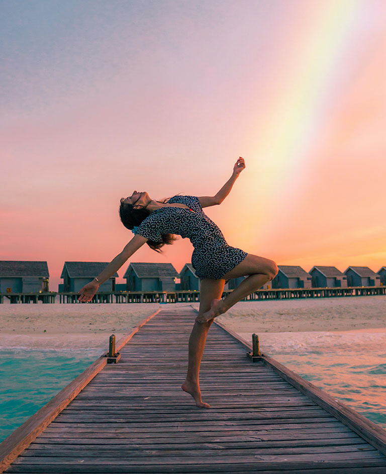 silueta-al-detalle silueta-al-detalle